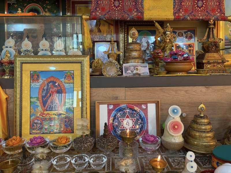 Цагаан шүхэртийн хурал сайхан боллоо